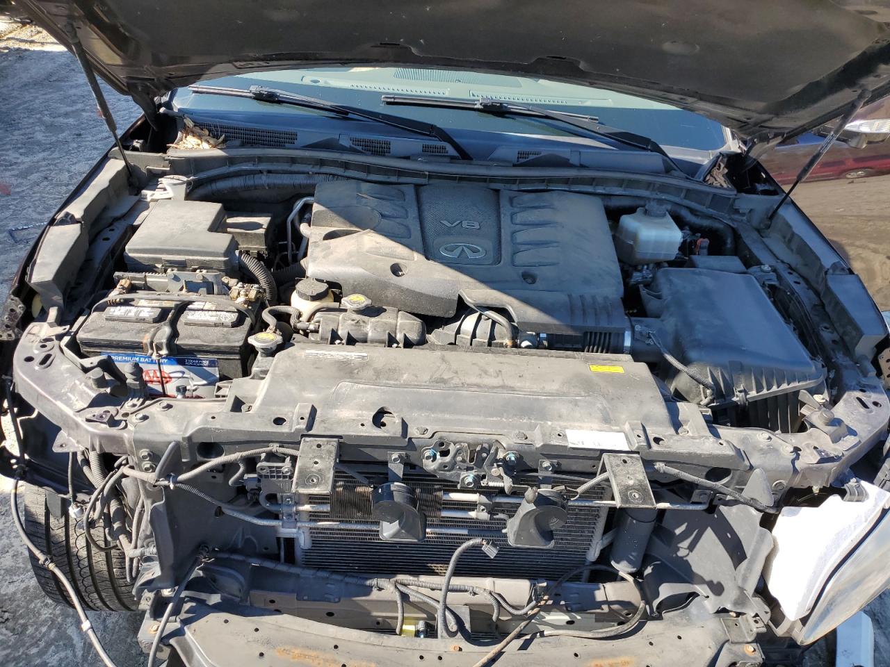 2013 Infiniti QX56 - Image 12
