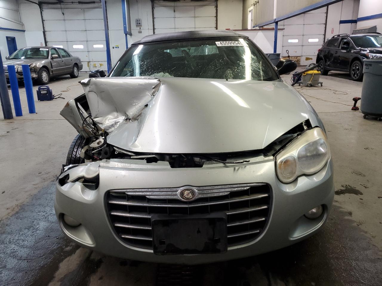 2005 Chrysler Sebring - Image 5