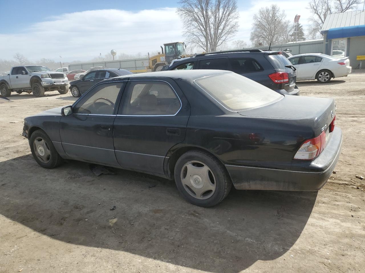 1998 Lexus LS - Image 2