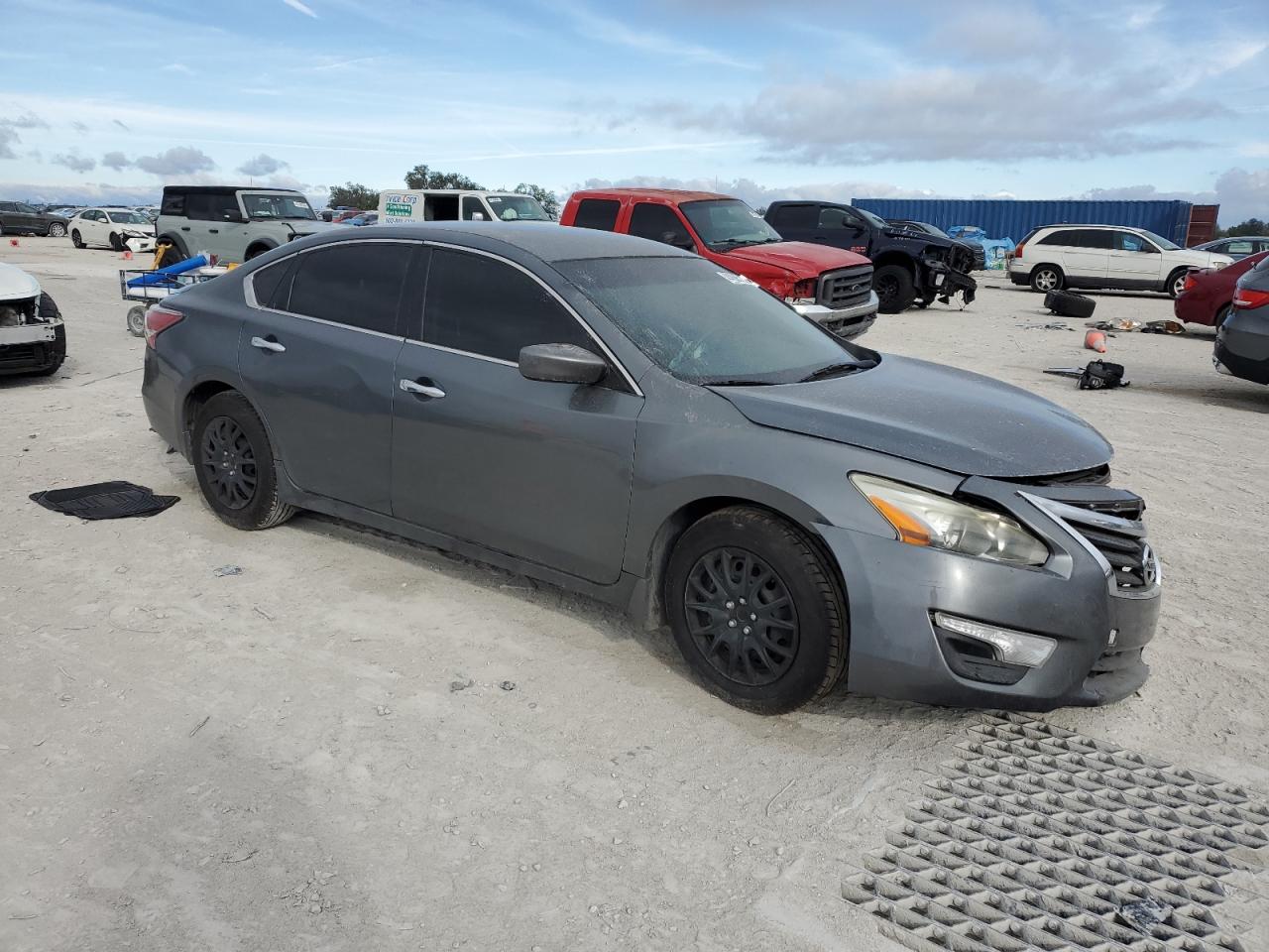 2014 Nissan Altima - Image 4