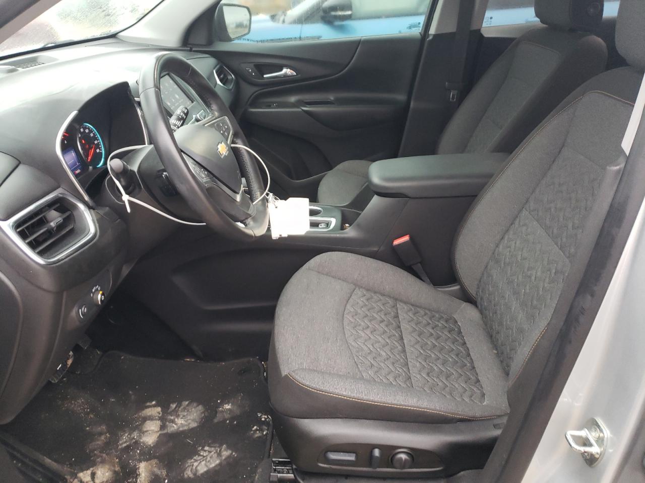 2022 Chevrolet Equinox - Image 7