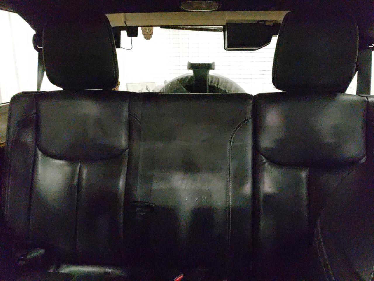 2015 Jeep Wrangler - Image 11
