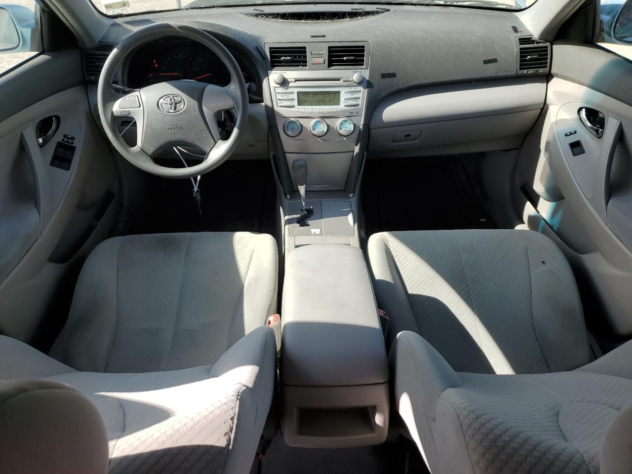 2009 Toyota Camry - Image 8