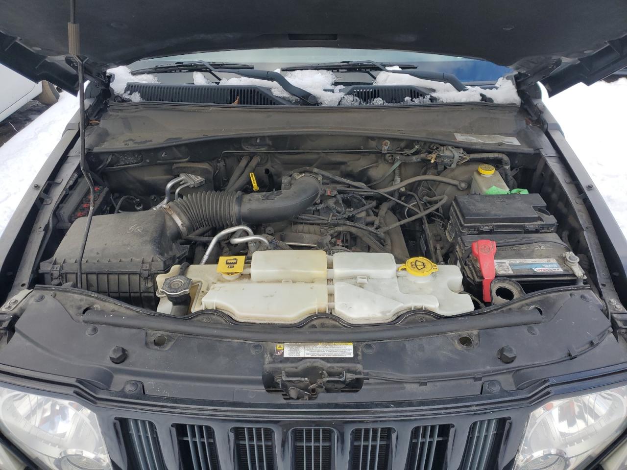 2012 Jeep Liberty (North America) - Image 12