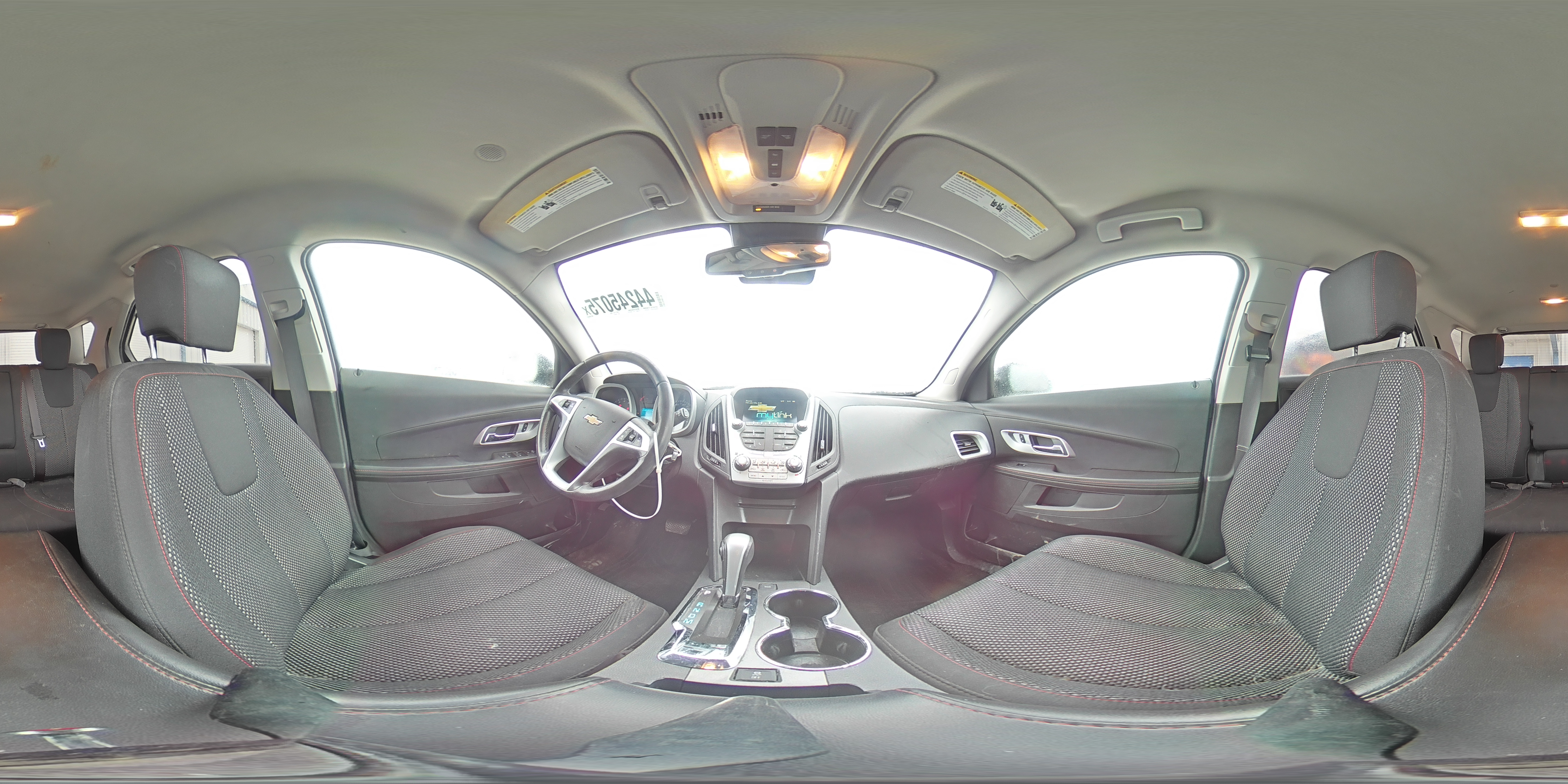 2015 Chevrolet Equinox - Image 15