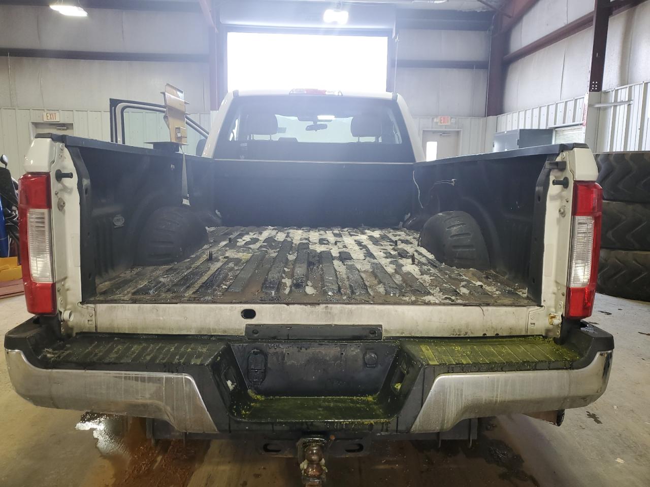 2018 Ford F250 - Image 11