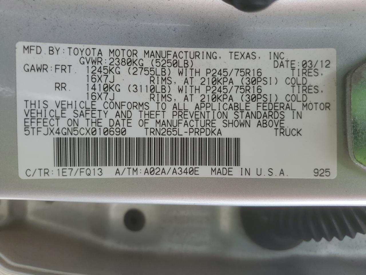 2012 Toyota Tacoma - Image 12
