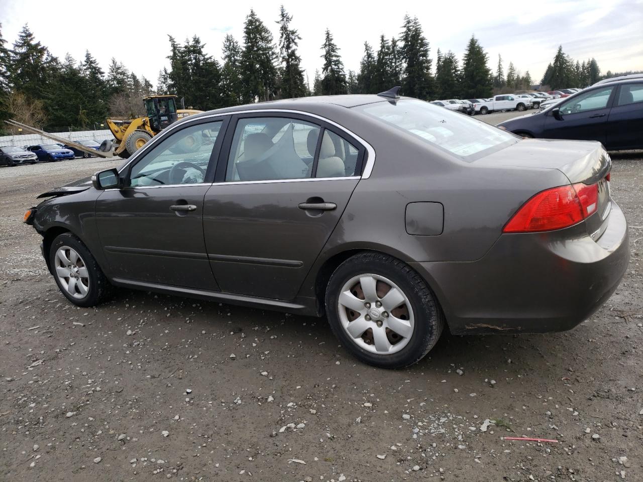 2010 Kia Optima - Image 2