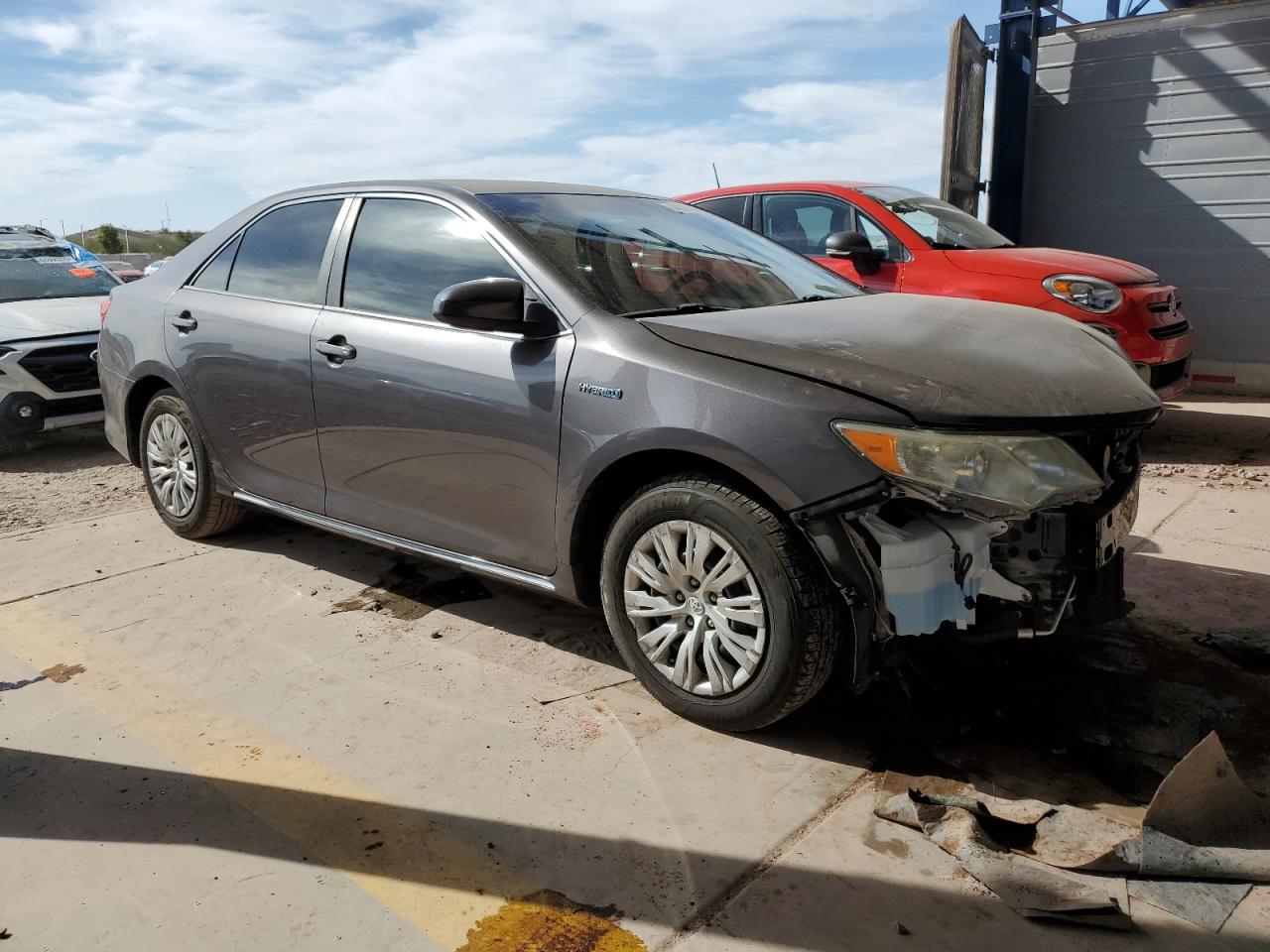 2014 Toyota Camry - Image 4