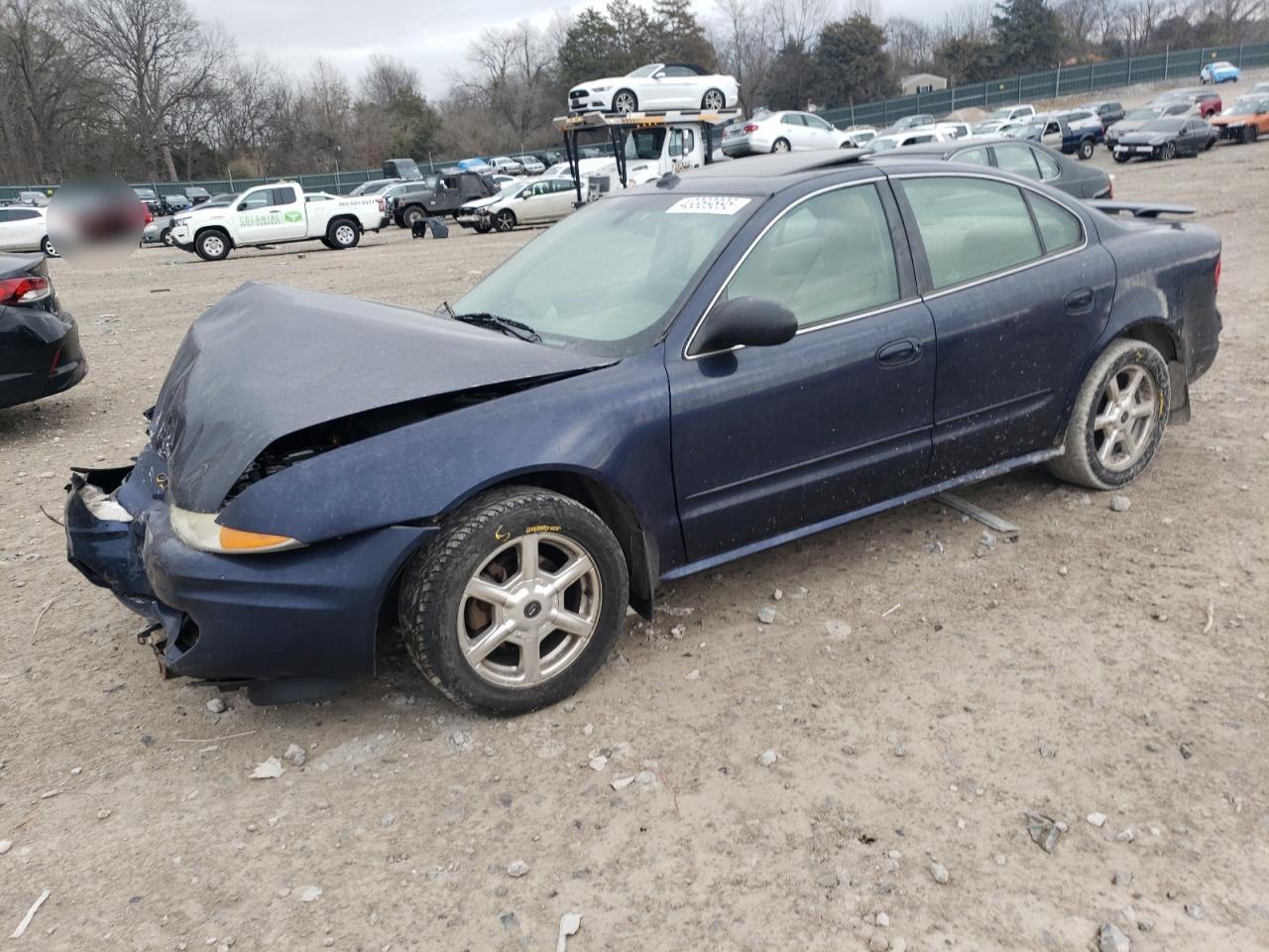 2004 Oldsmobile Alero - Image 1