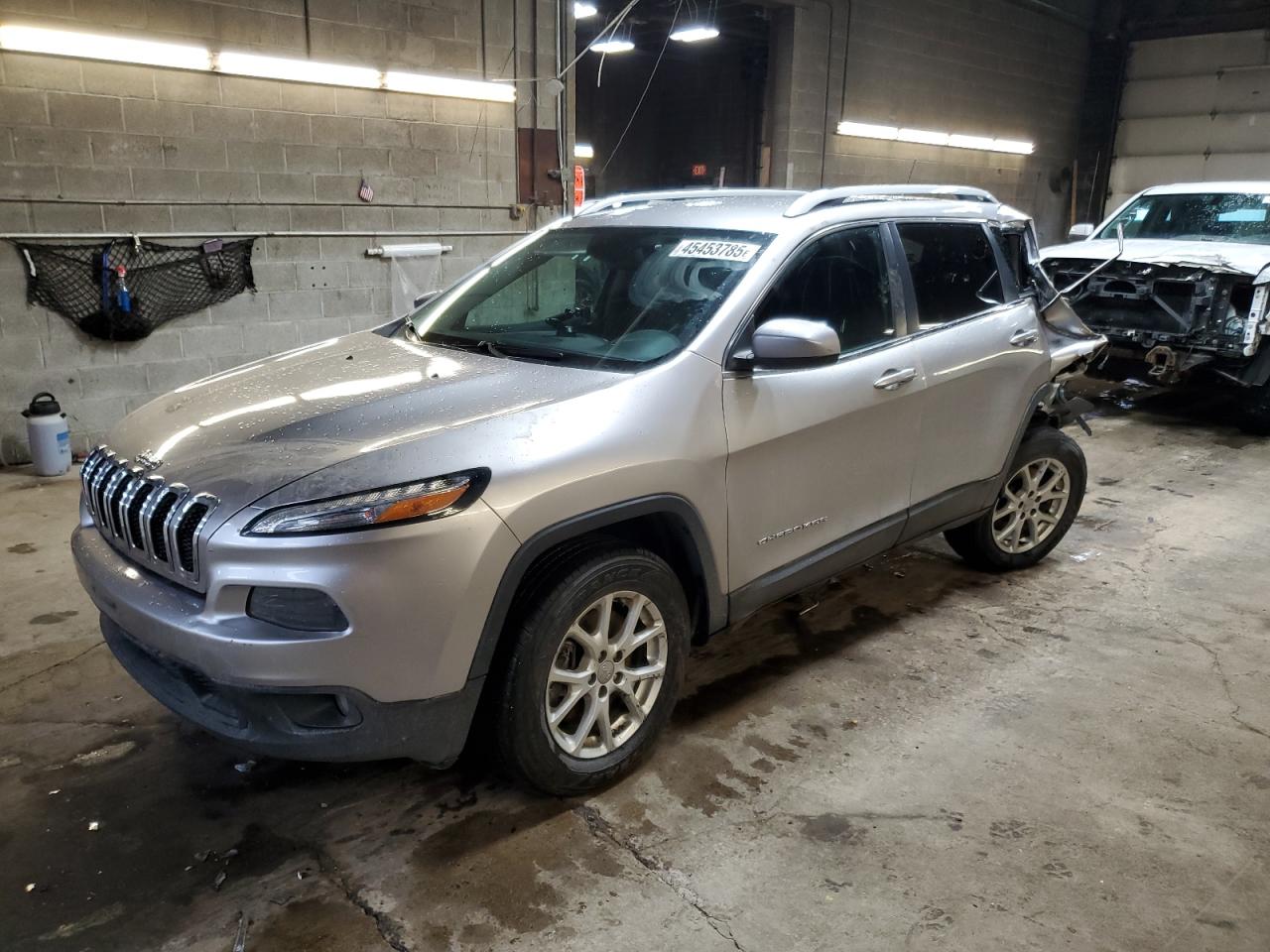 2016 Jeep Grand Cherokee - Image 1
