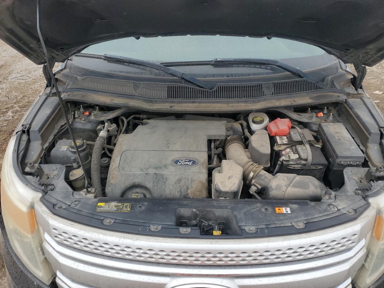 2011 Ford Explorer - Image 12