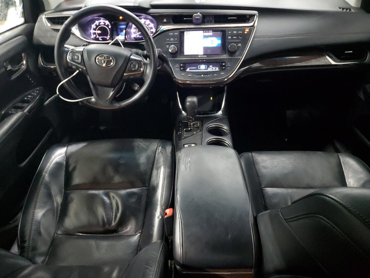 2013 Toyota Avalon - Image 8
