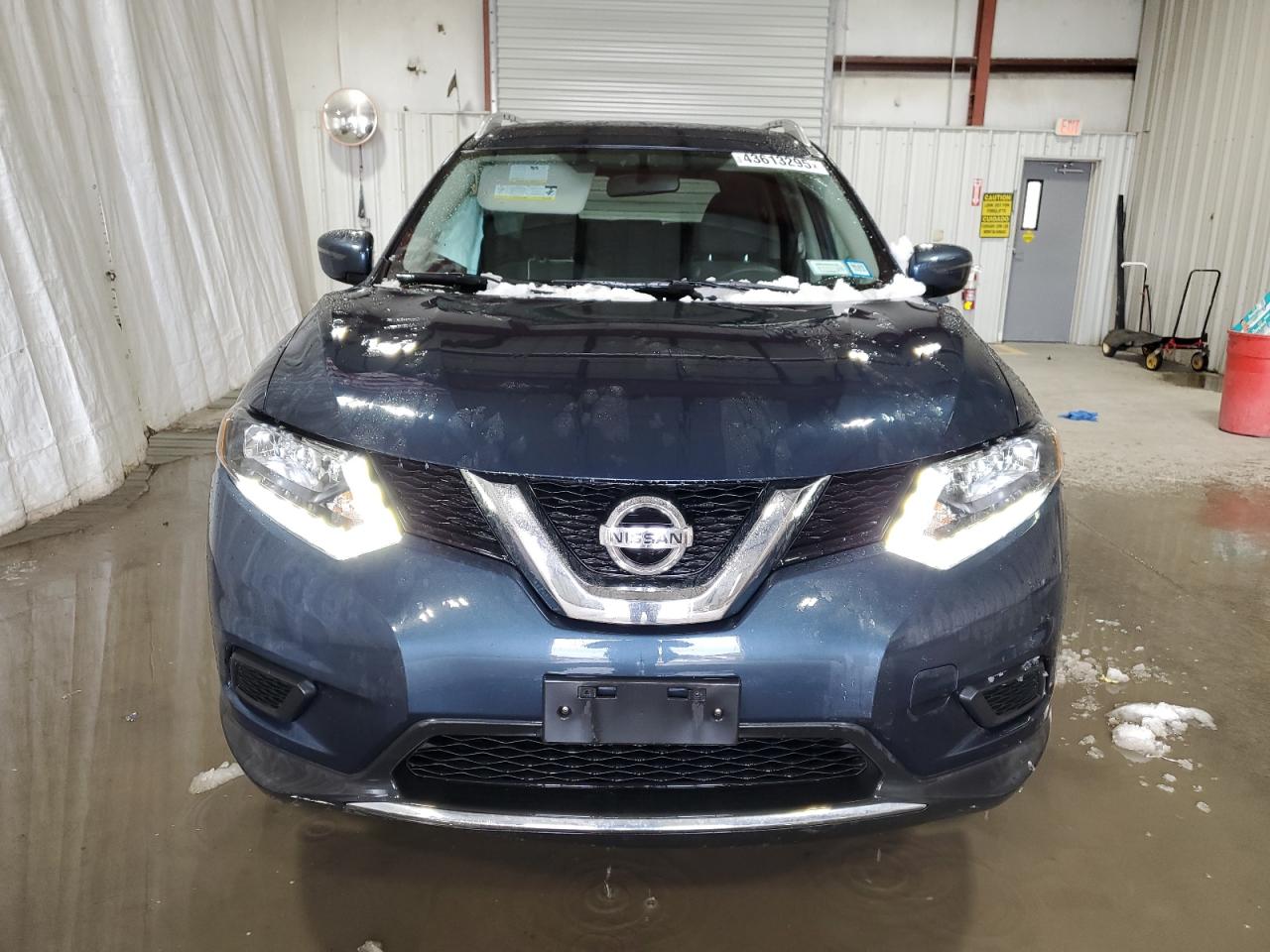 2016 Nissan Rogue - Image 5