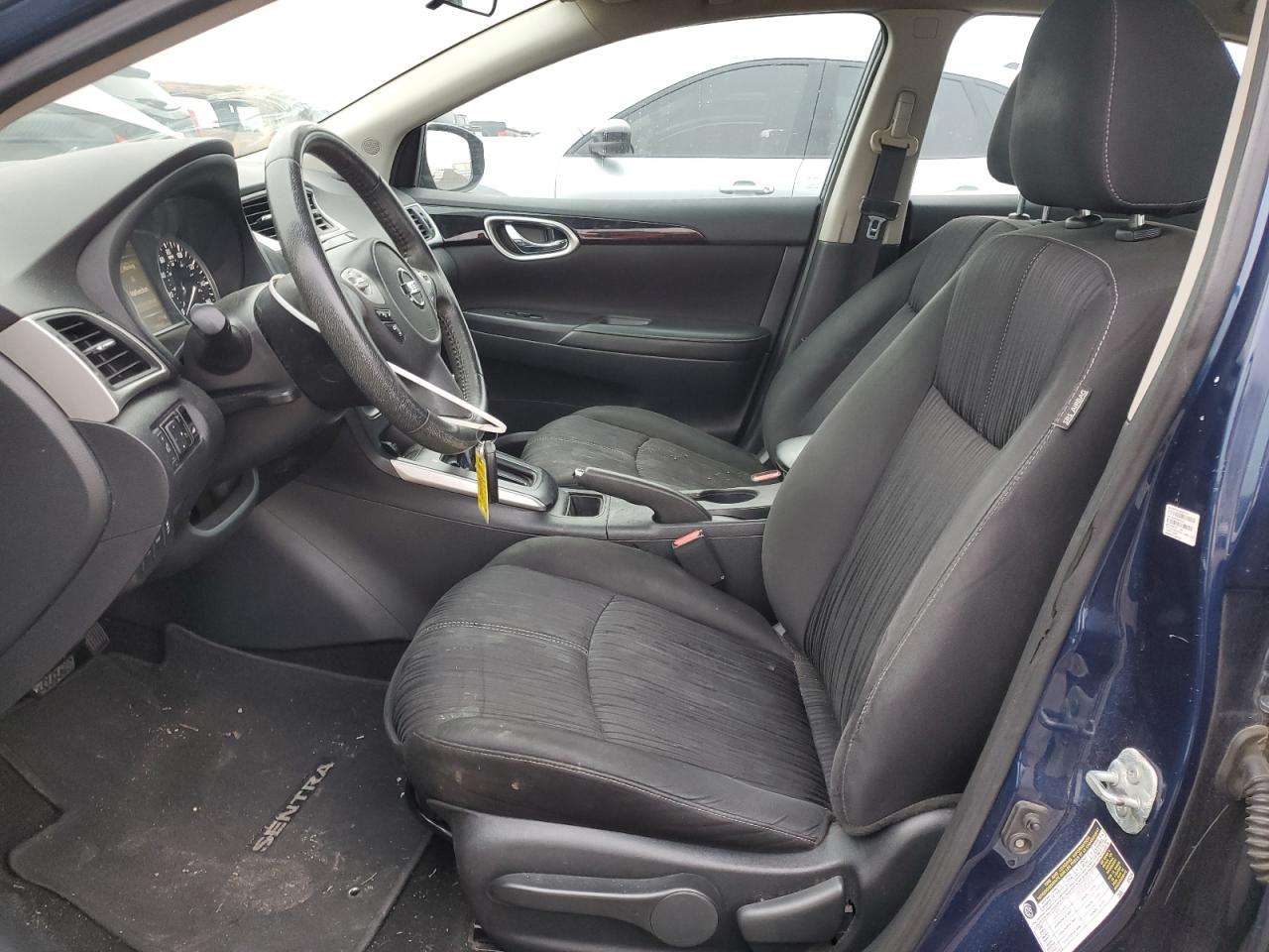 2018 Nissan Sentra - Image 7