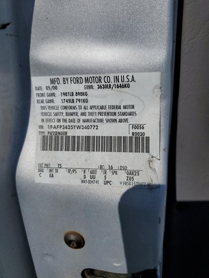 2000 Ford Focus - Image 14