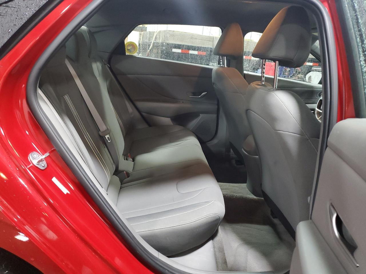 2023 Hyundai Elantra - Image 10