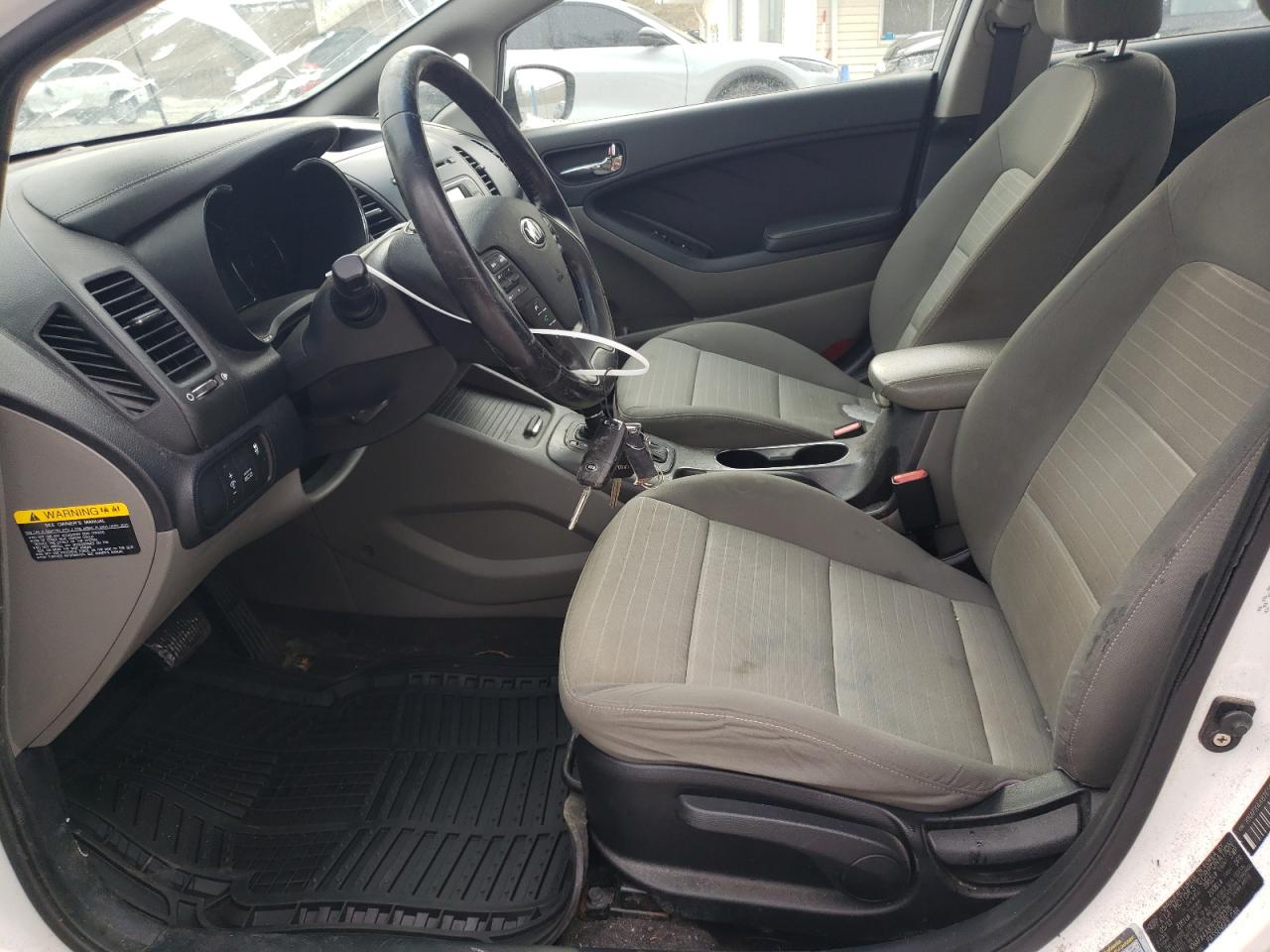 2014 Kia Forte - Image 7