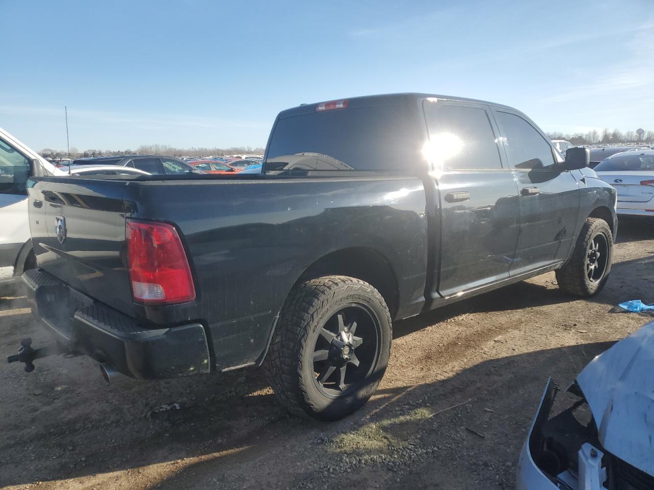 2014 RAM 1500 - Image 3