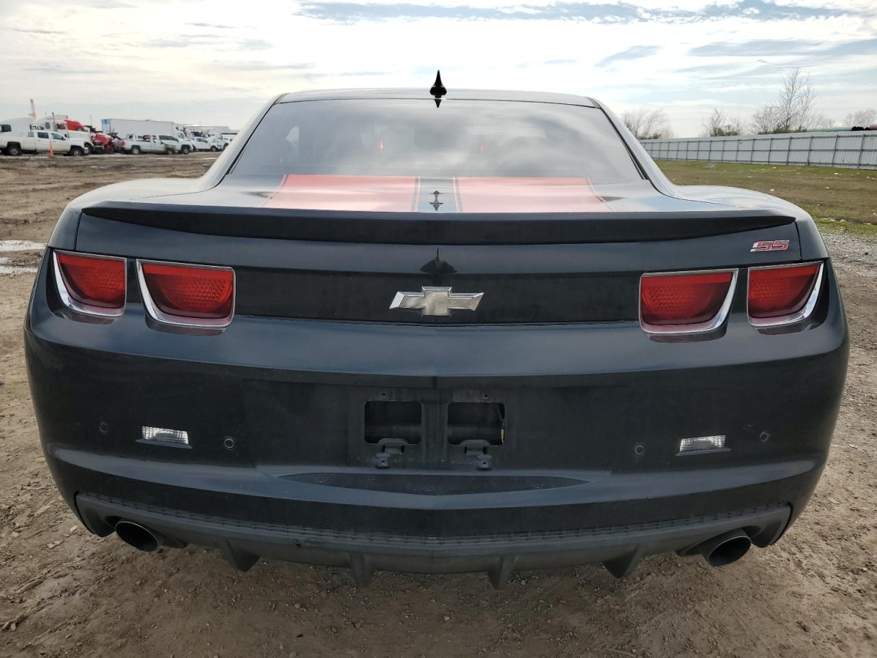 2010 Chevrolet Camaro - Image 6