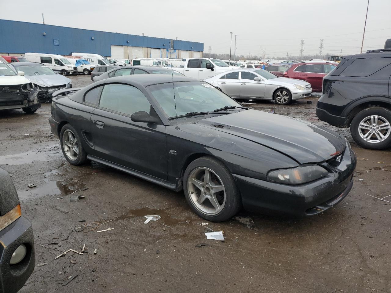 1995 Ford Mustang - Image 4