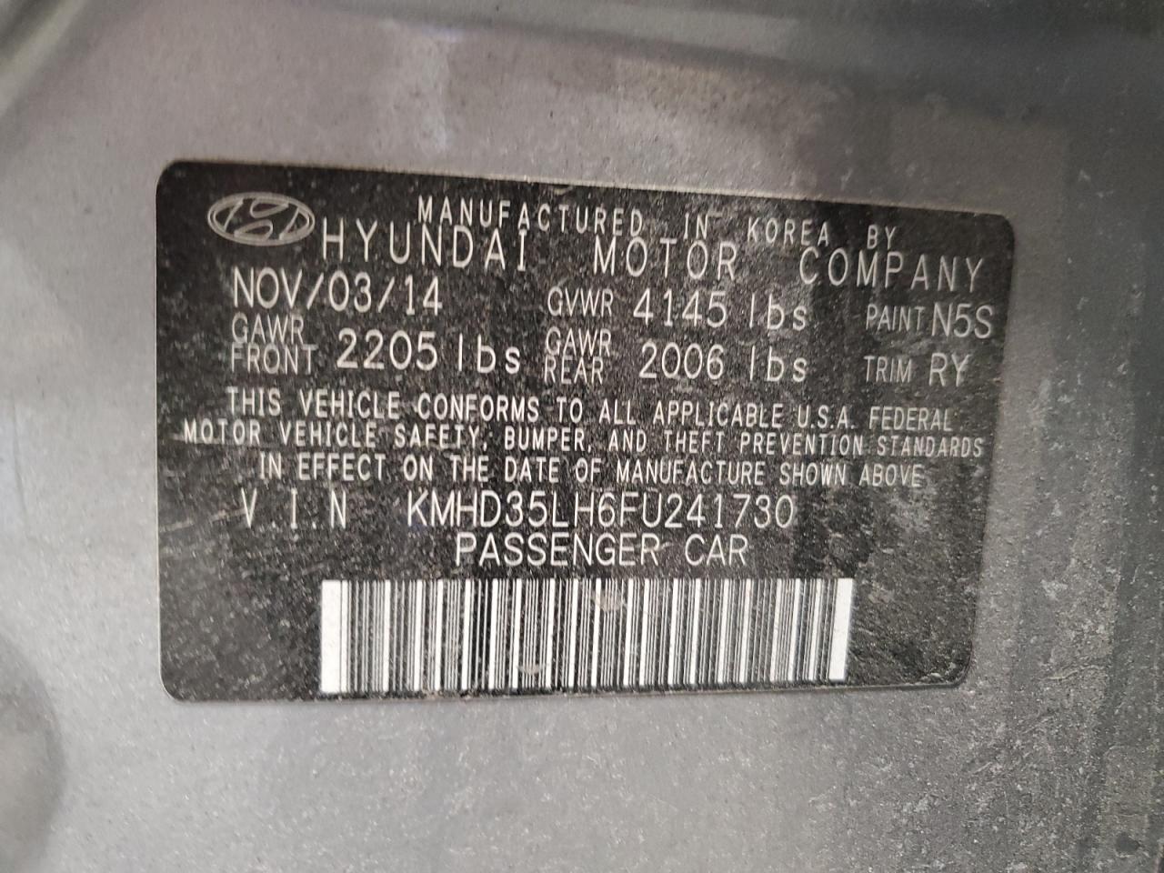 2015 Hyundai Elantra - Image 12