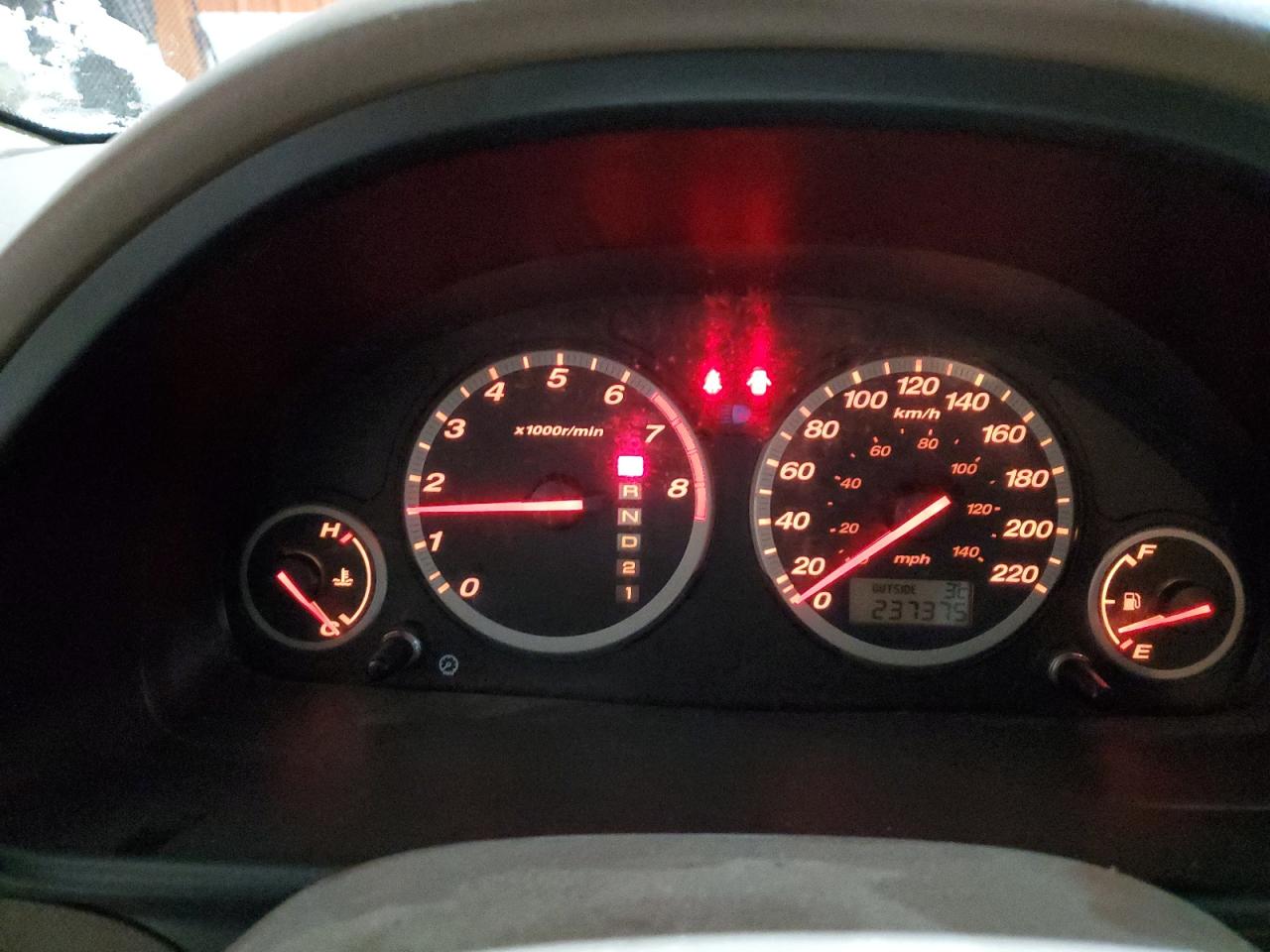 2004 Honda CR-V - Image 9