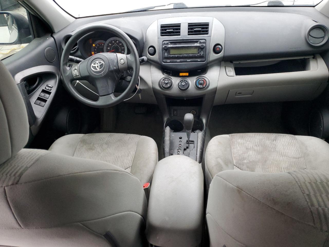 2012 Toyota RAV 4 - Image 8