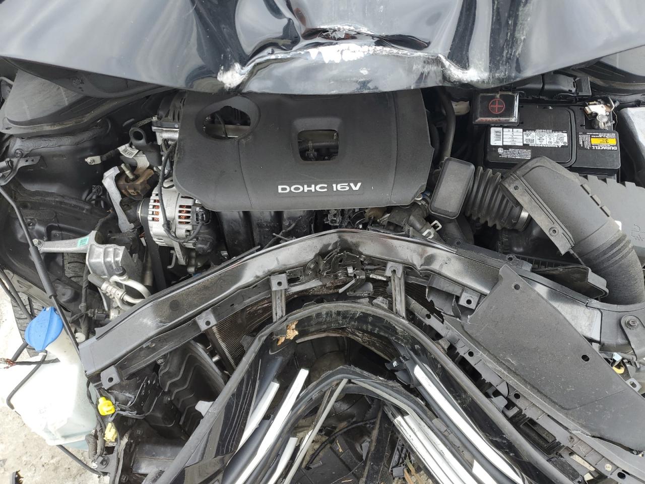 2018 Hyundai Elantra - Image 11