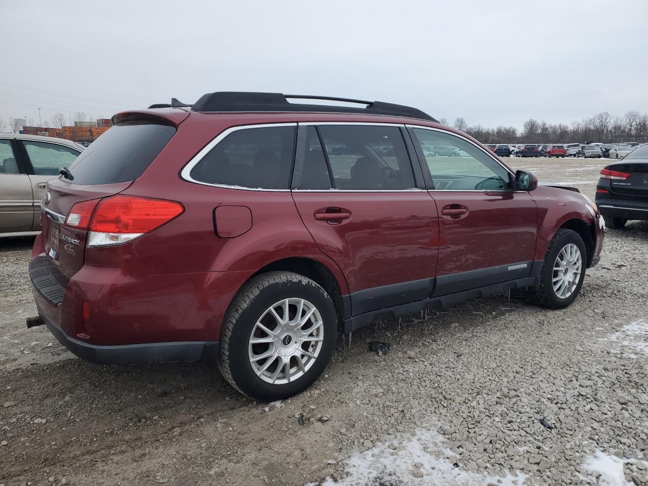 2011 Subaru Outback - Image 3