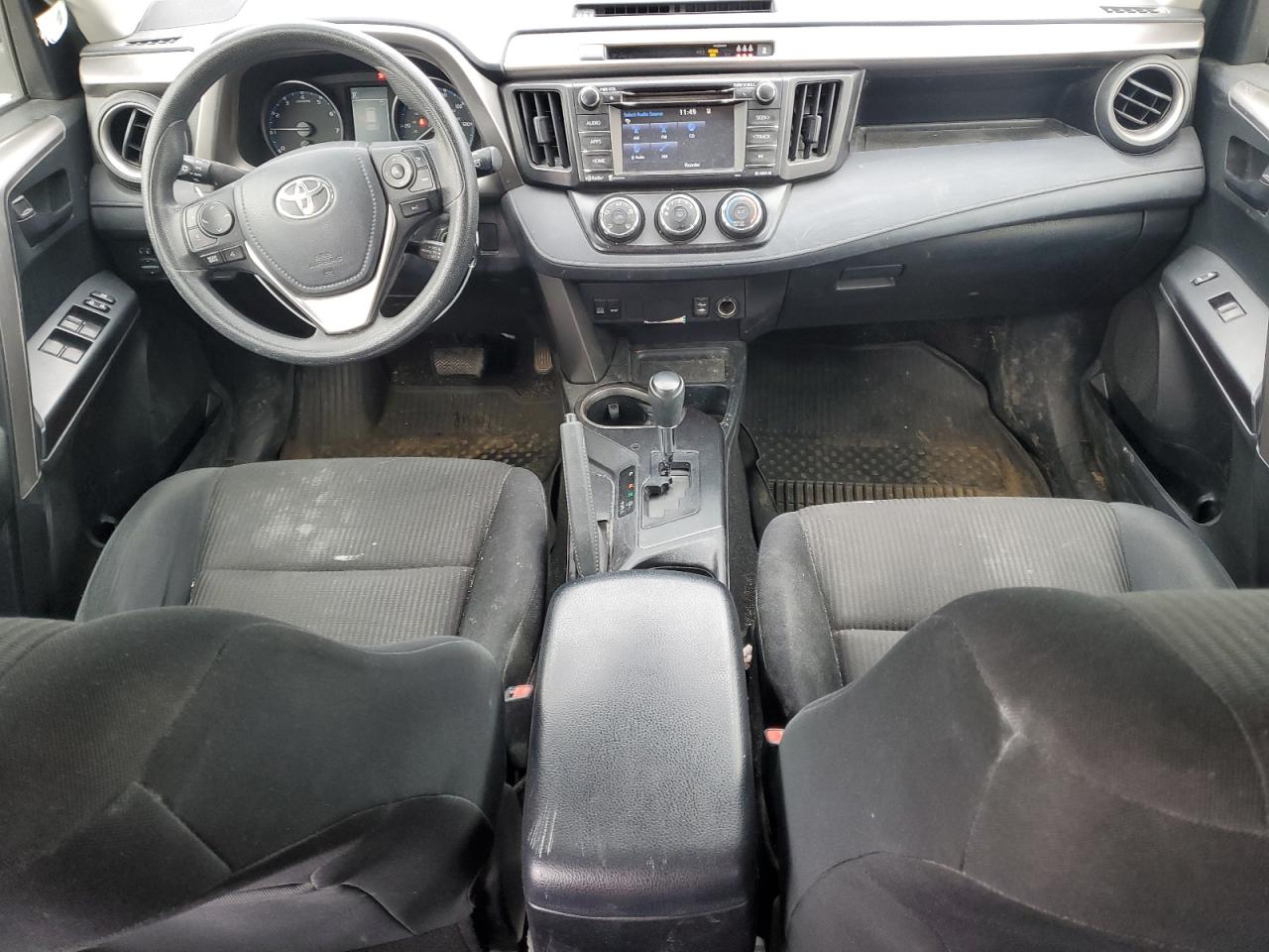 2017 Toyota RAV 4 - Image 8