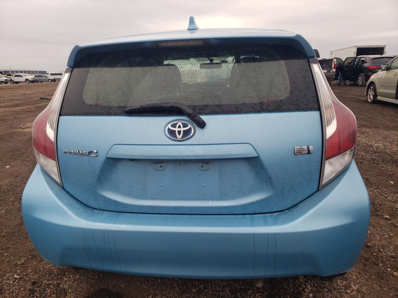 2015 Toyota Prius - Image 6
