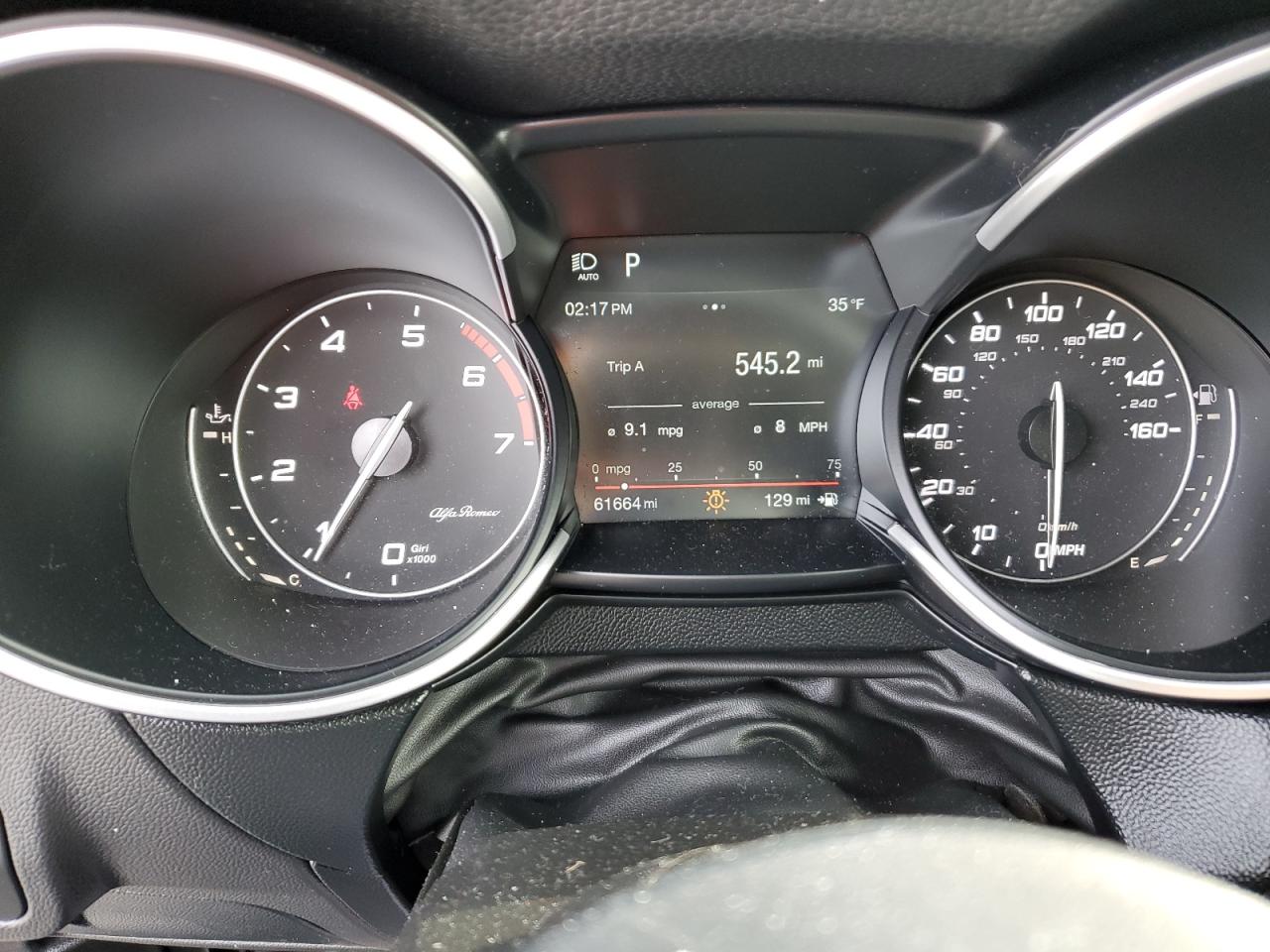 2019 Alfa Romeo Stelvio - Image 9