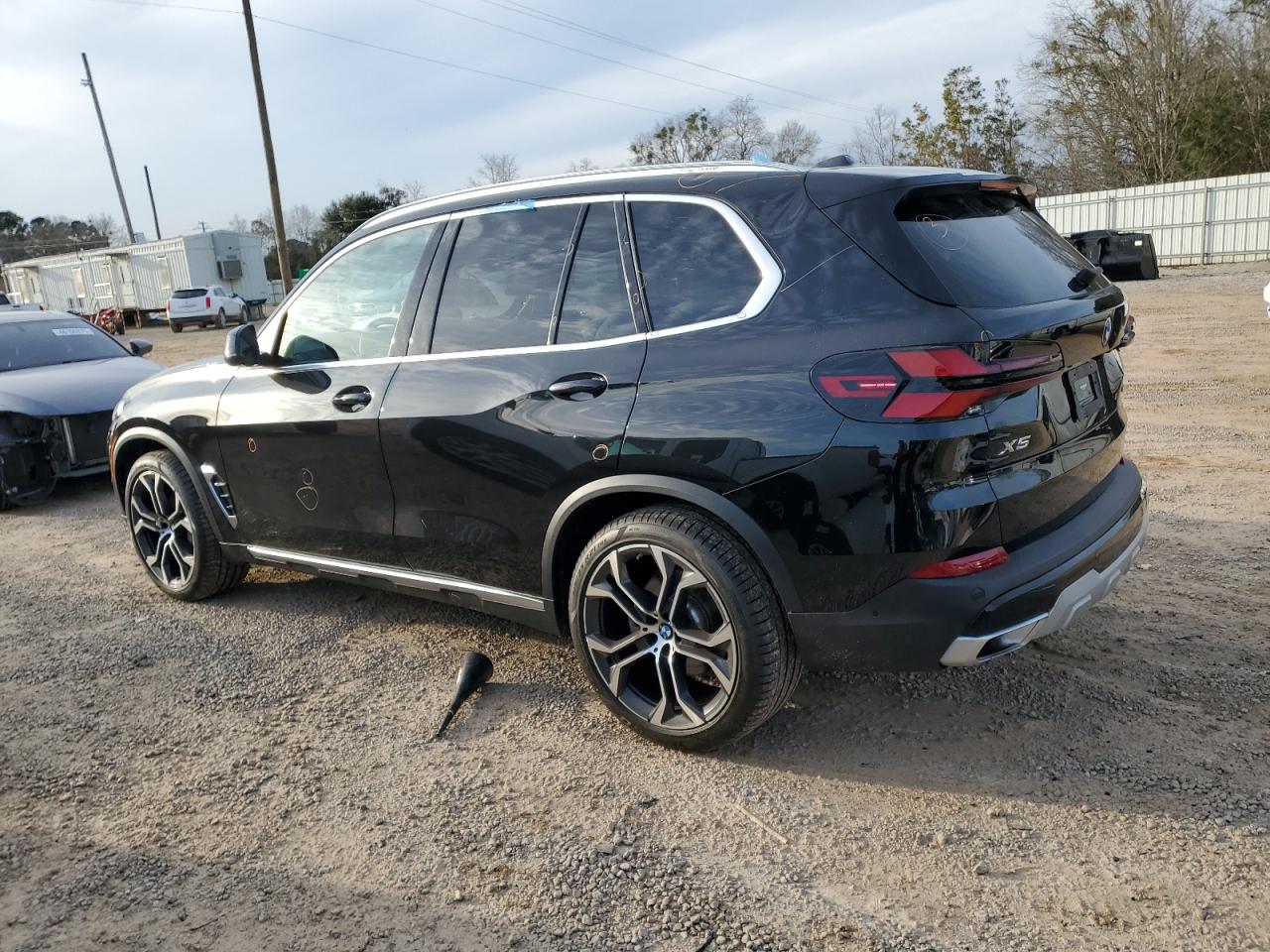 2024 BMW X5 - Image 2