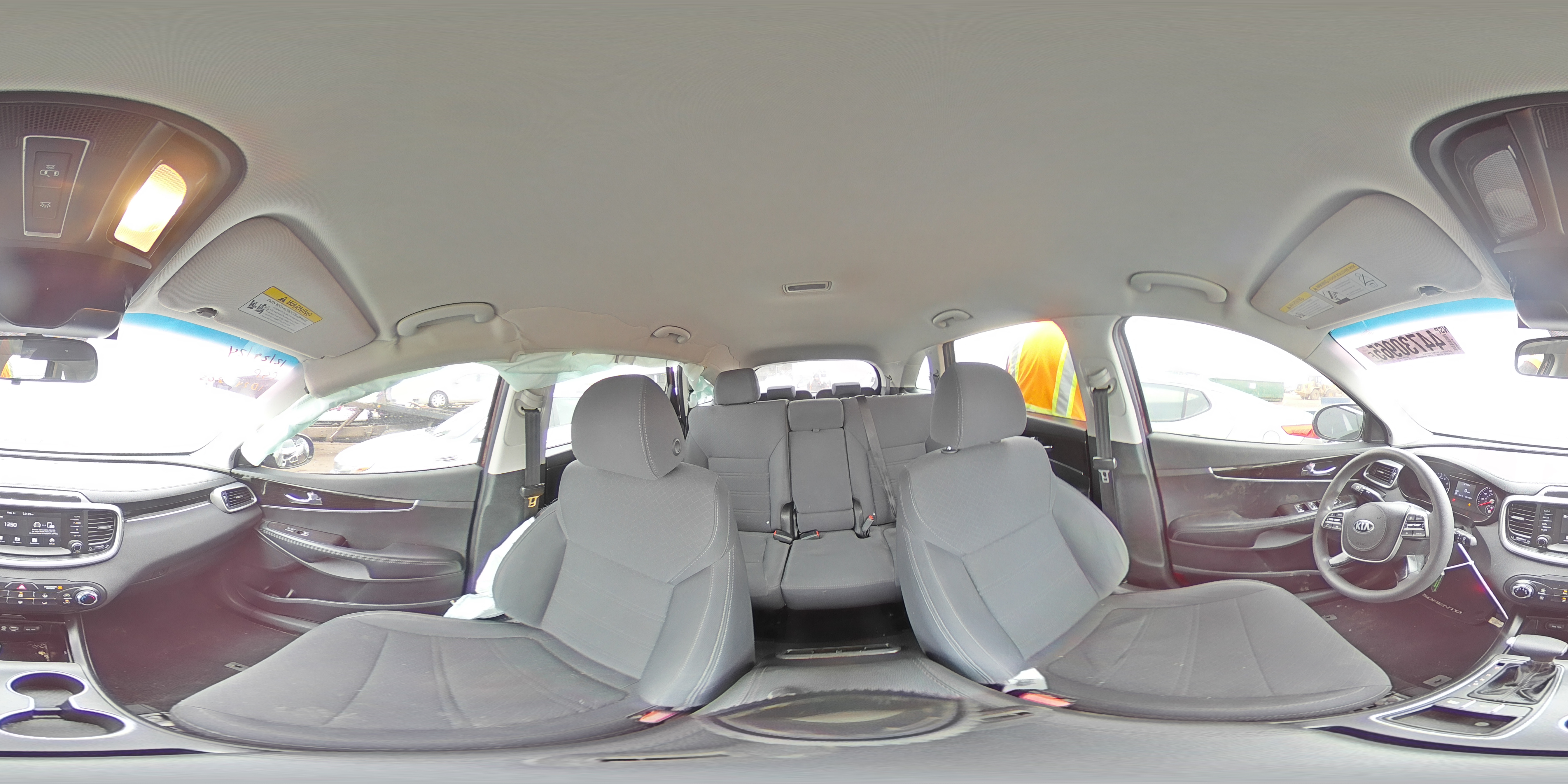 2019 Kia Sorento - Image 13