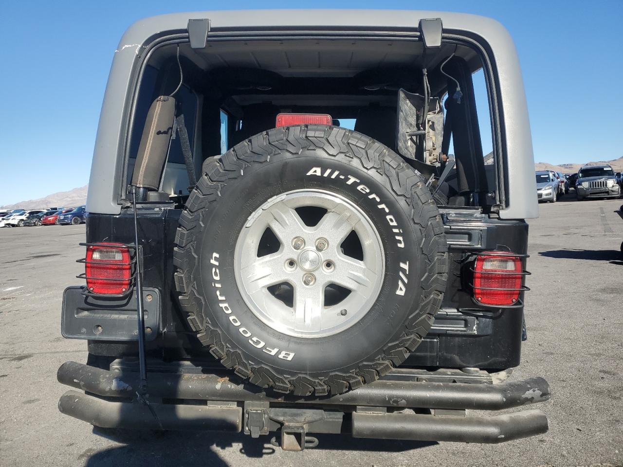 2005 Jeep Wrangler - Image 6