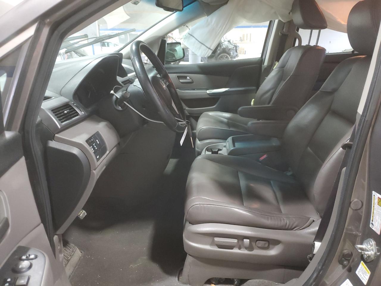 2011 Honda Odyssey - Image 7