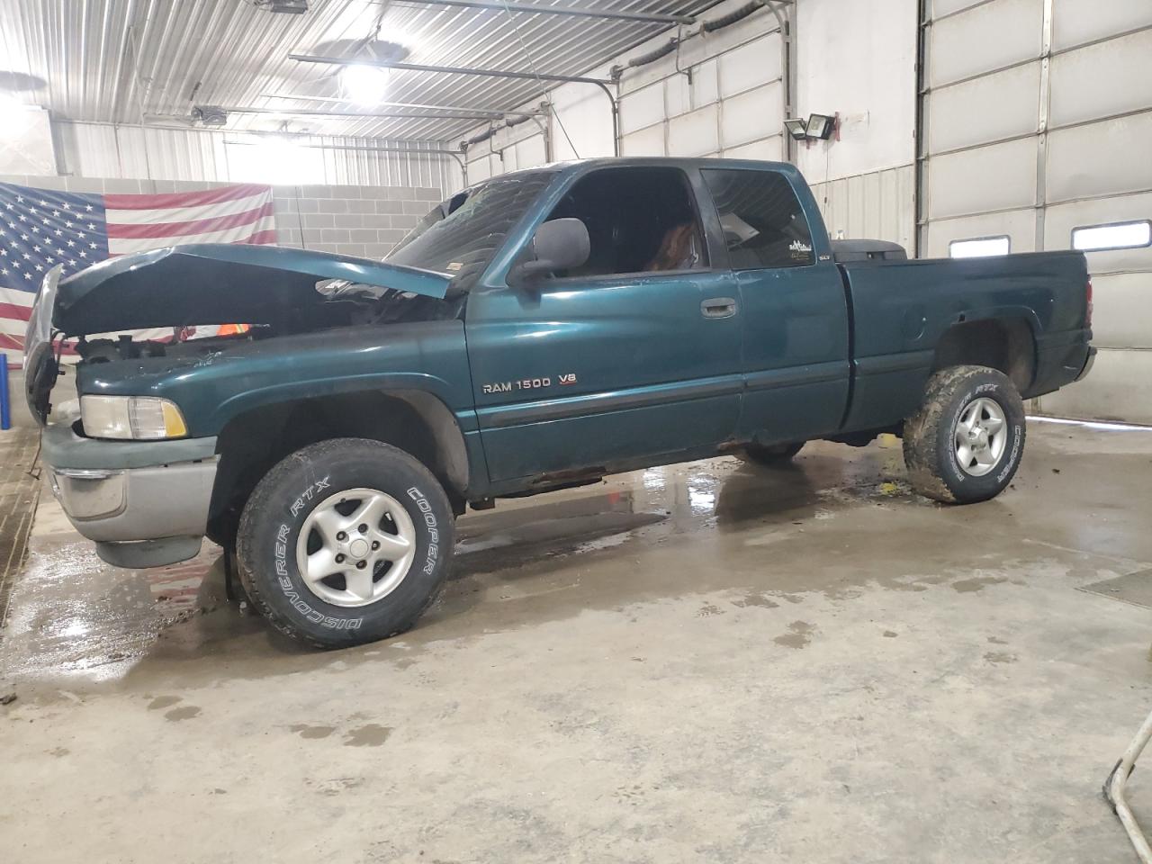 1999 Dodge RAM - Image 1