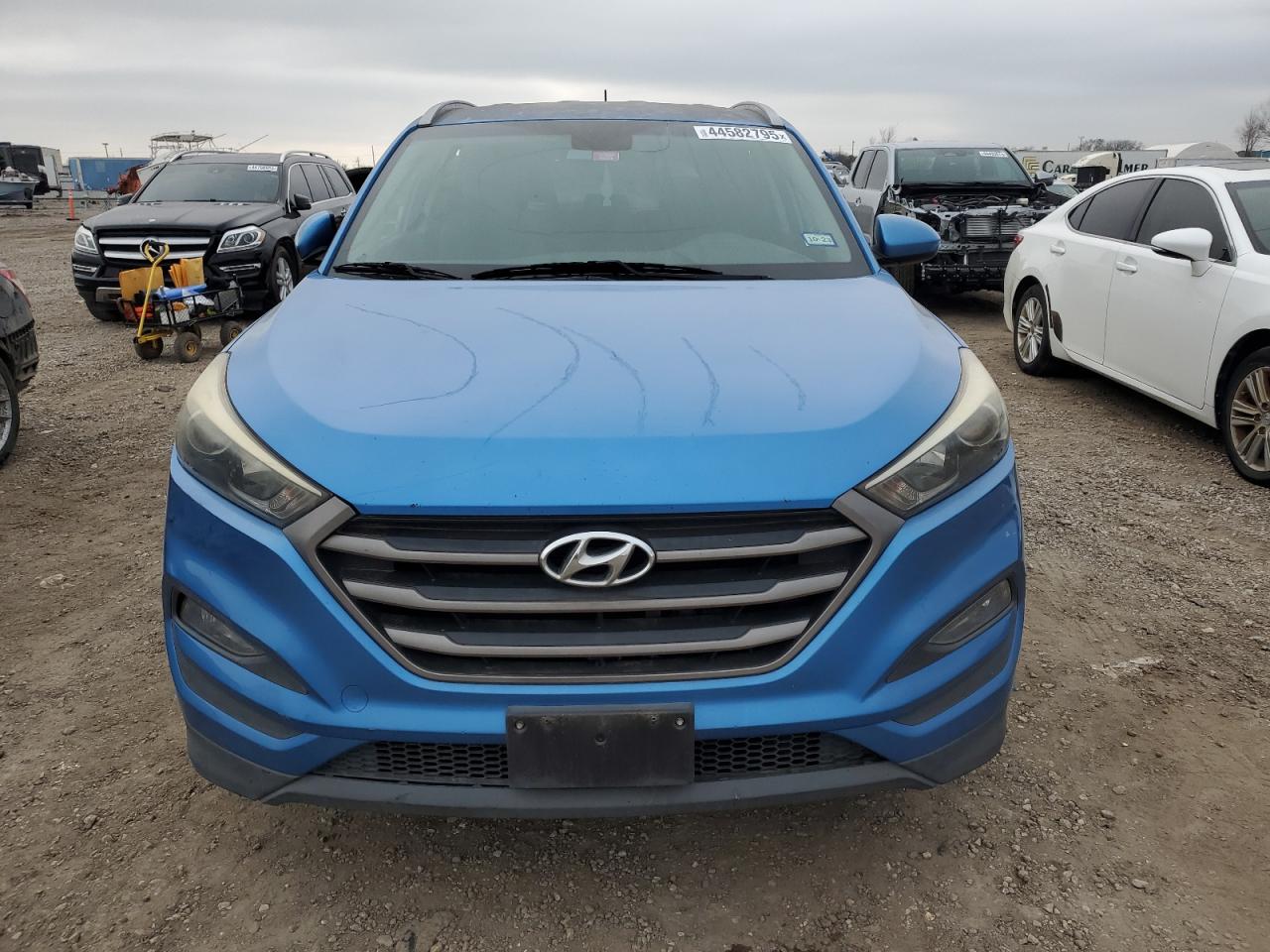 2016 Hyundai Tucson - Image 5