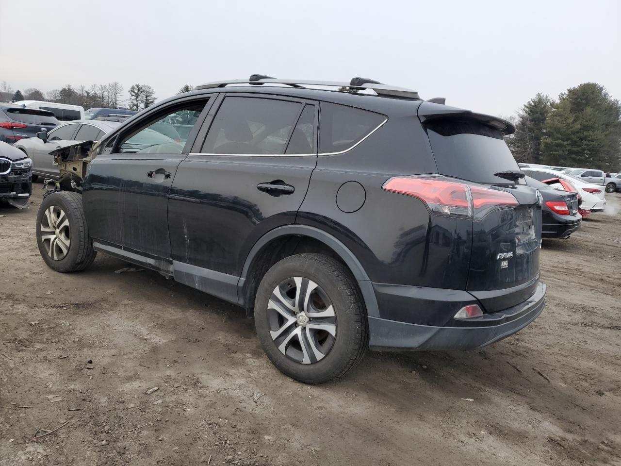 2017 Toyota RAV 4 - Image 2