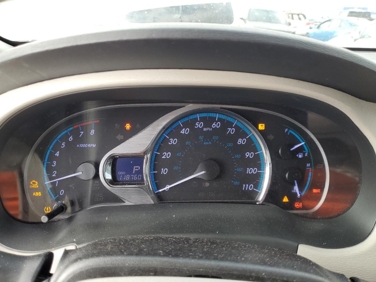 2014 Toyota Sienna - Image 9