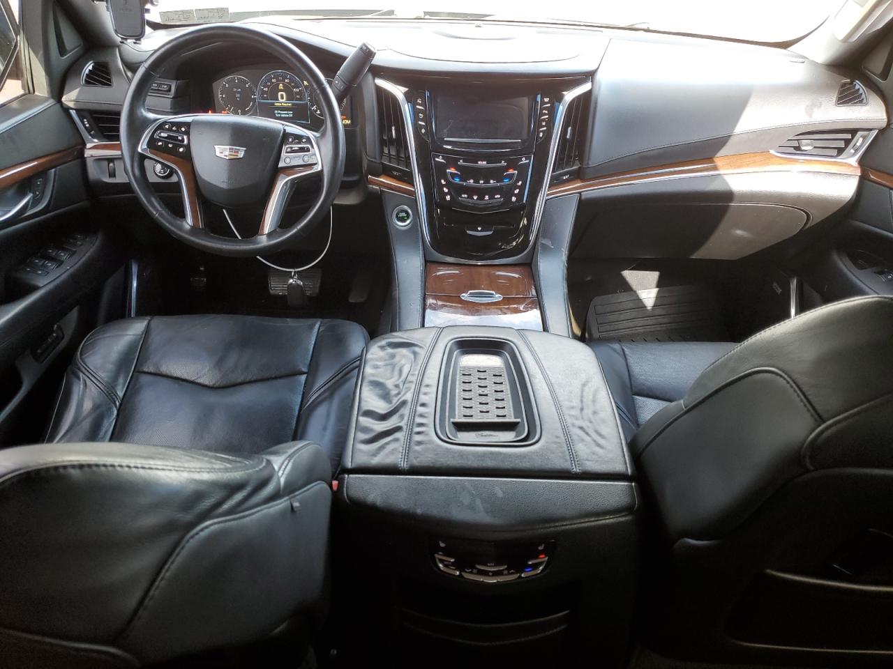 2015 Cadillac Escalade - Image 8