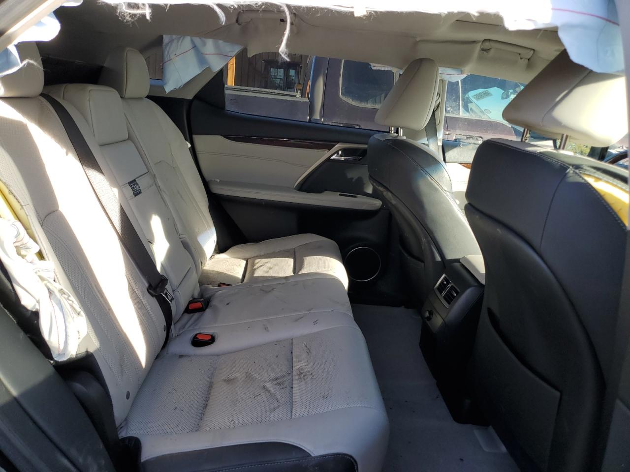 2019 Lexus RX - Image 12