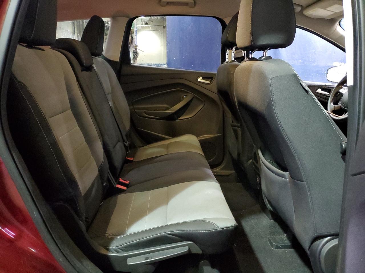 1FMCU0GX3GUA83751 FORD ESCAPE 2016
