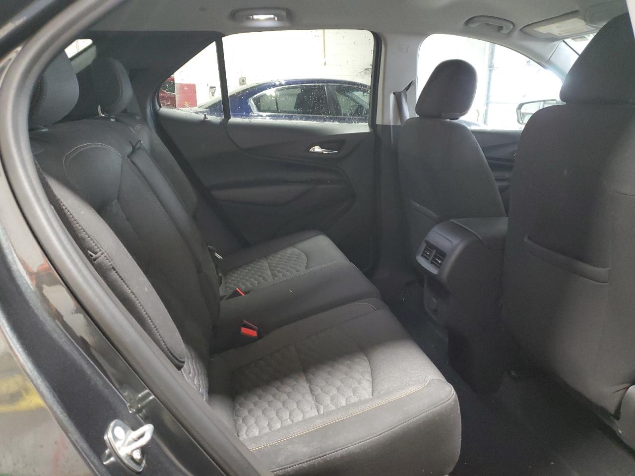 2018 Chevrolet Equinox - Image 11