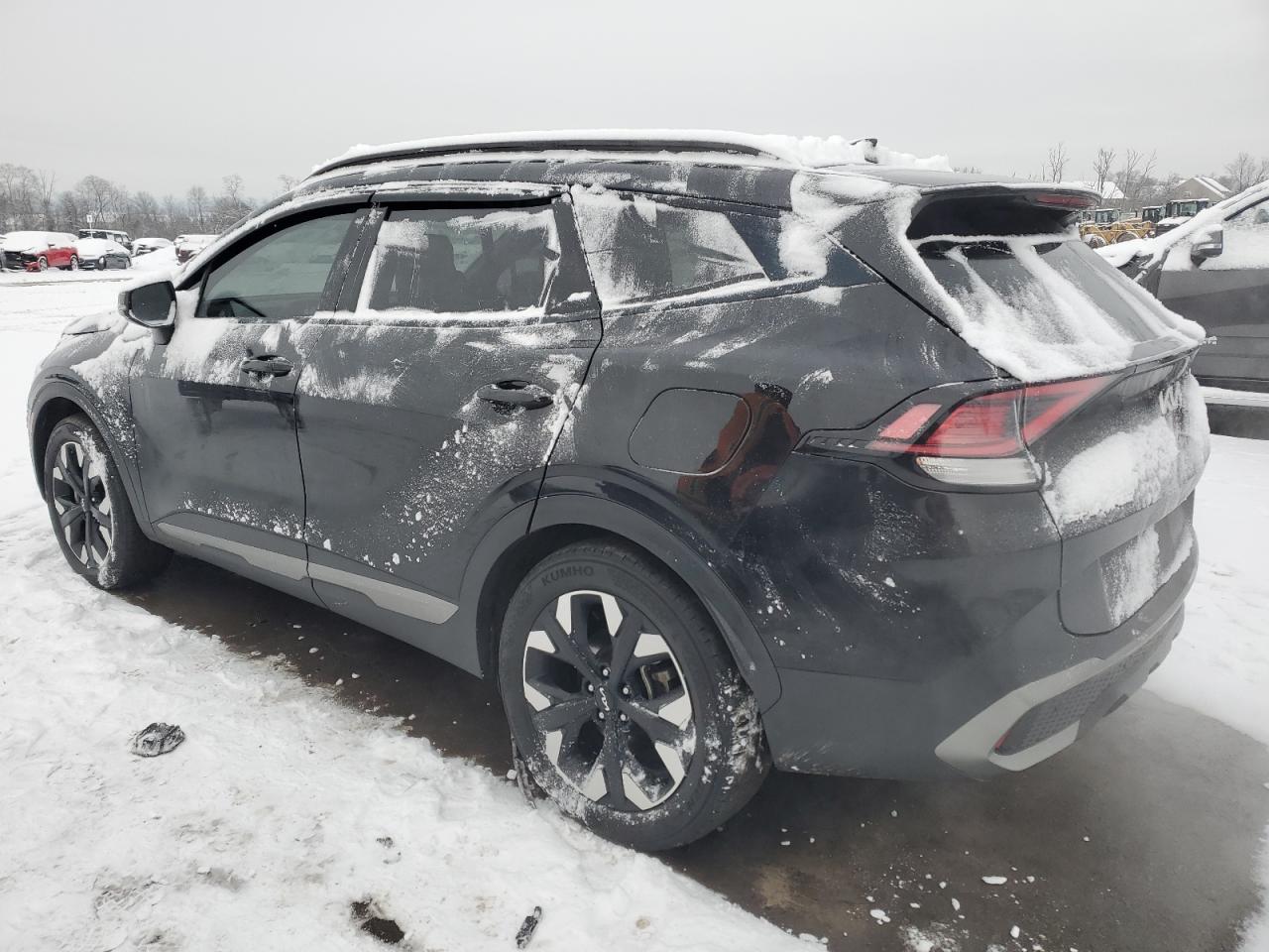 2023 Kia Sportage - Image 2