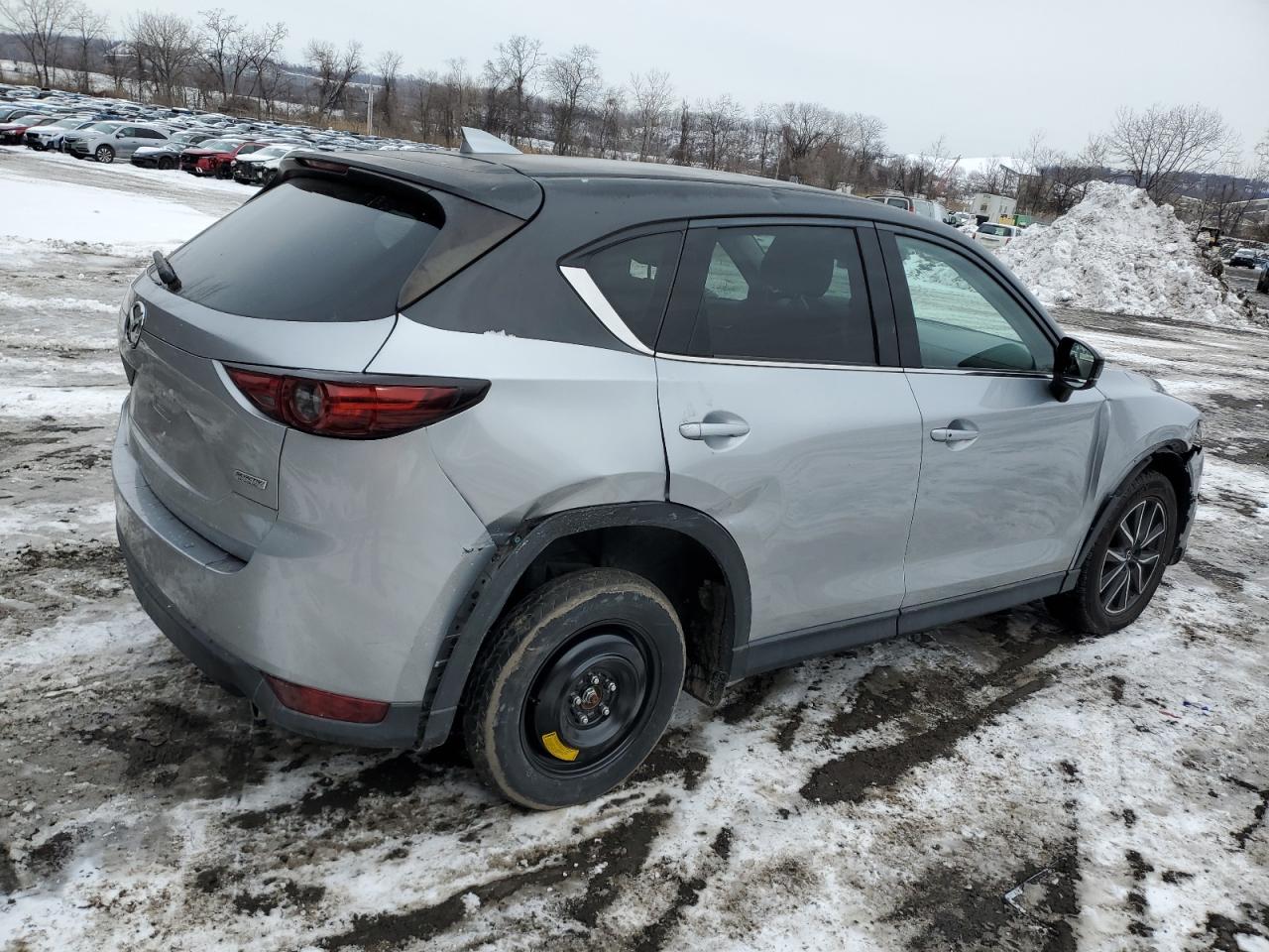 2017 Mazda CX-5 - Image 3