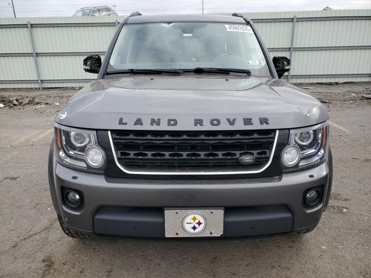 2016 Land Rover LR4 - Image 5