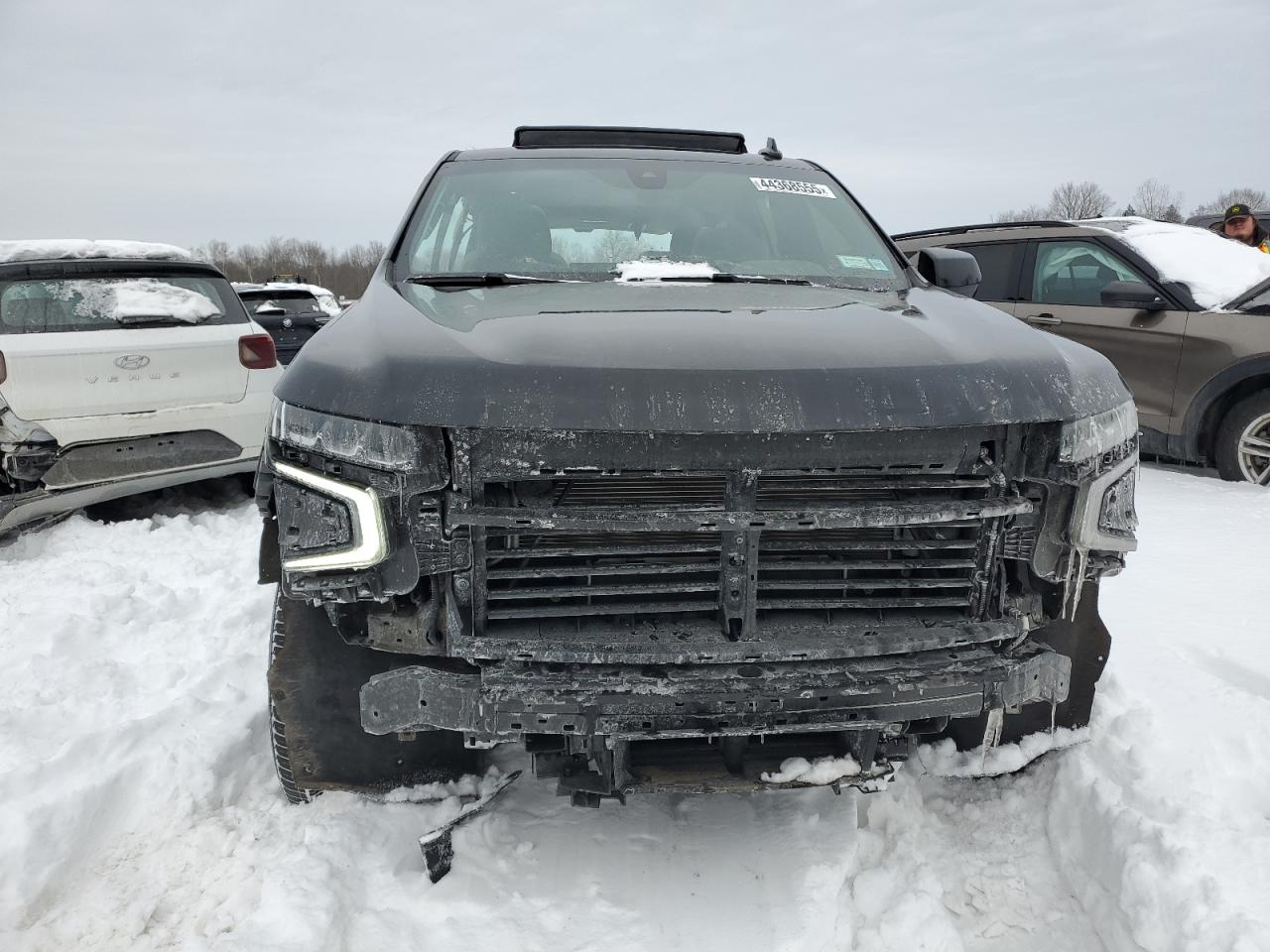 1GNSKNKT5MR415556 CHEVROLET TAHOE 2021