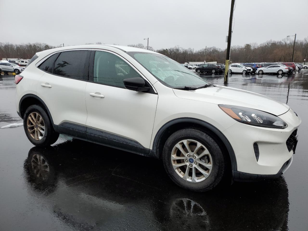 2022 Ford Escape - Image 4
